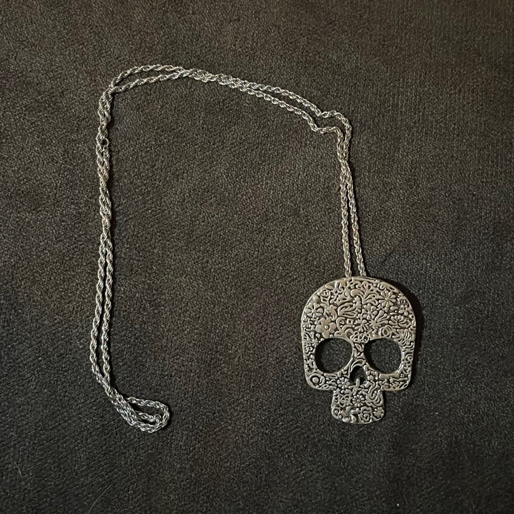 Skull Necklace